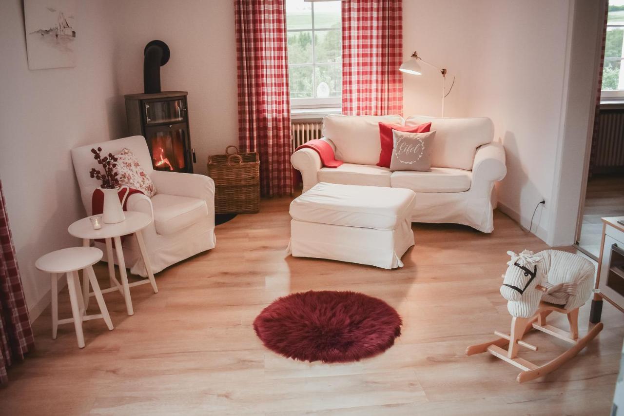 Wohlfuehl-Ferienhaus Eifel-Landurlaub Mit Herz Dahlem  Zewnętrze zdjęcie